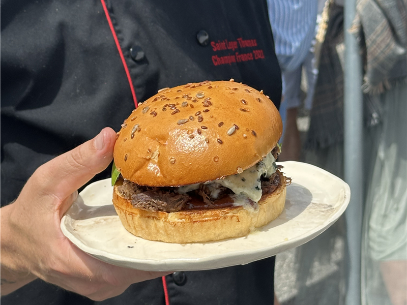 artisanal faïence céramique traditionnel authentique unique sur mesure Thomas Saint Léger burger